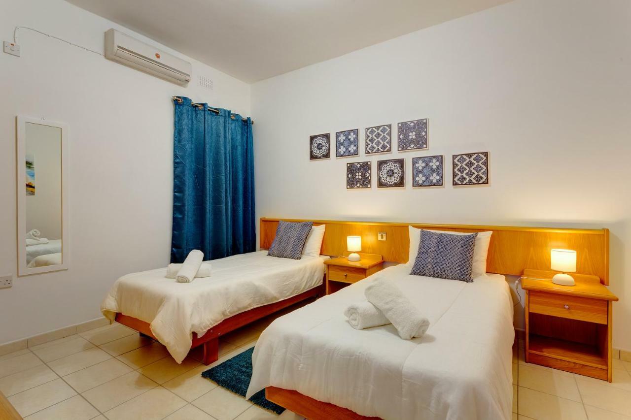 Spacious, Top Location Sliema Apartment Bagian luar foto